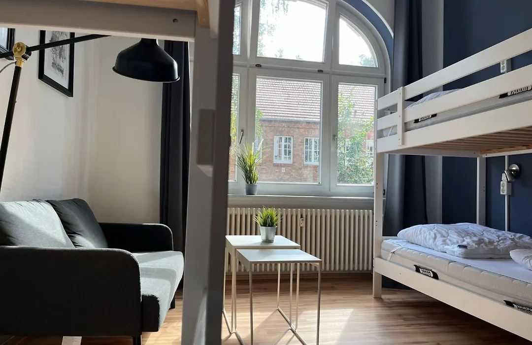 Blue Doors Hostel Altstadt-1