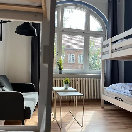 Blue Doors Hostel Altstadt-3